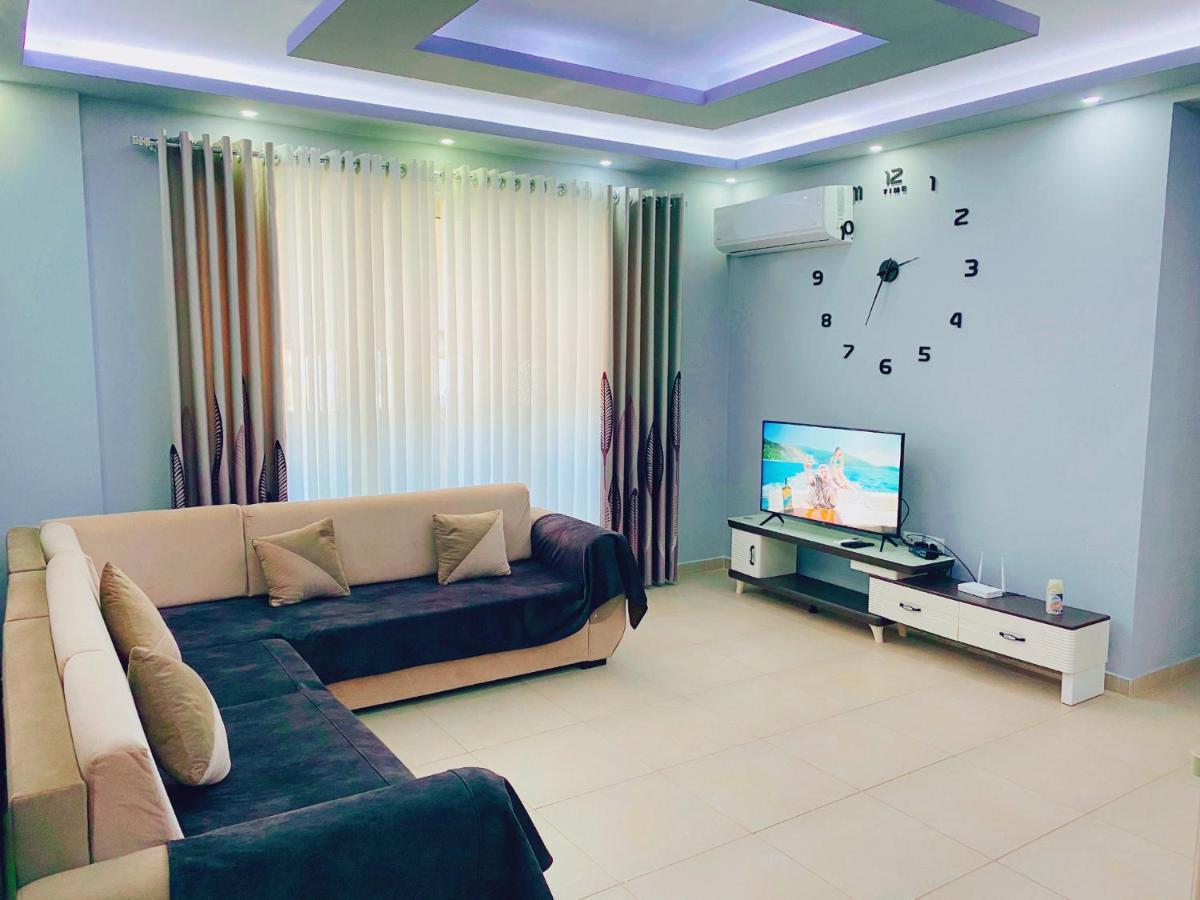 Chloe Apartament 베라트 외부 사진