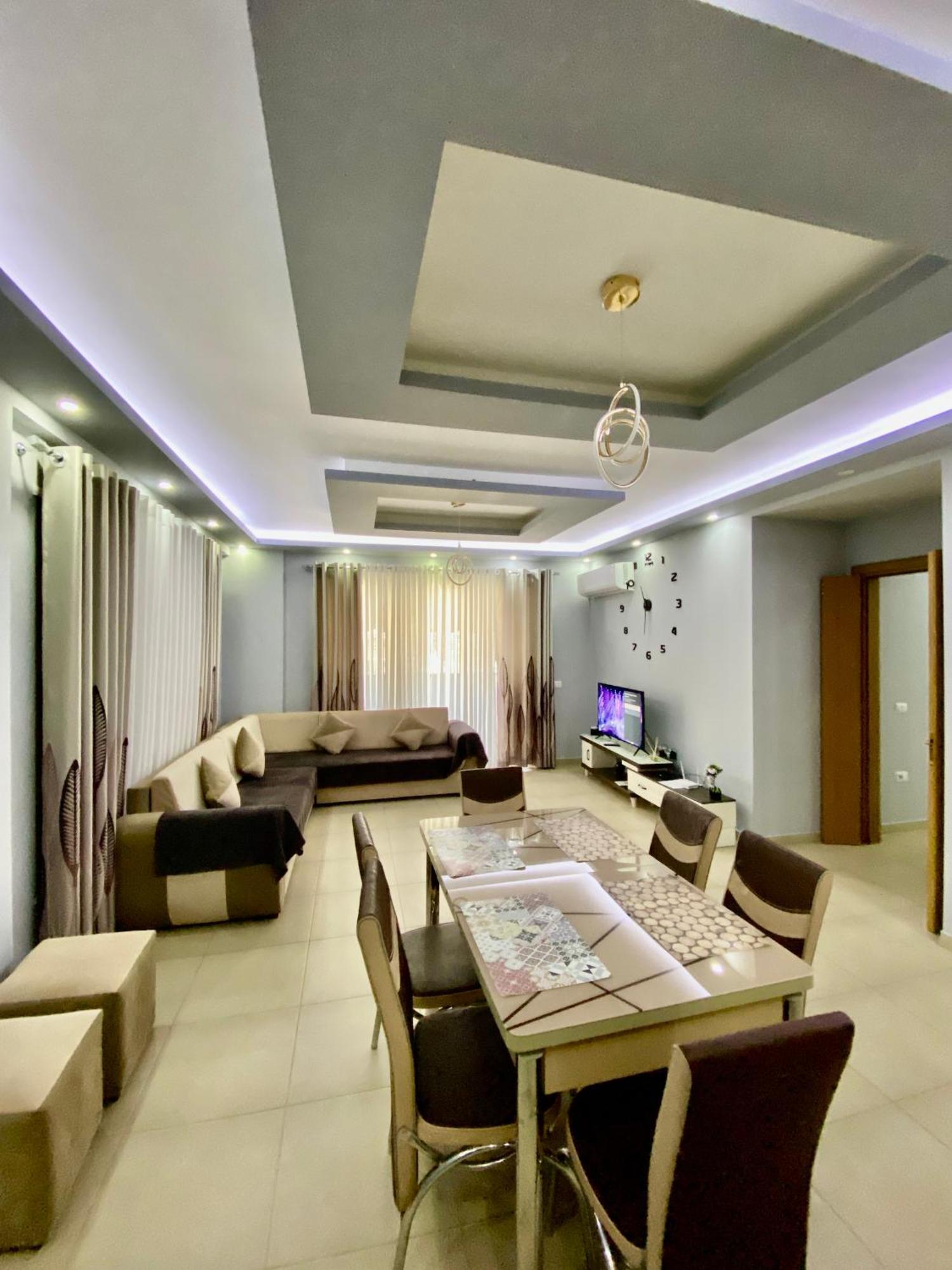 Chloe Apartament 베라트 외부 사진